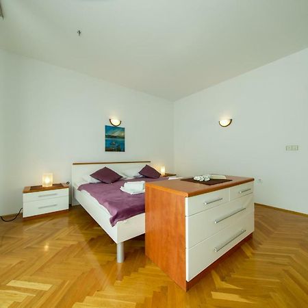 Apartments L&L Dugi Rat Dış mekan fotoğraf