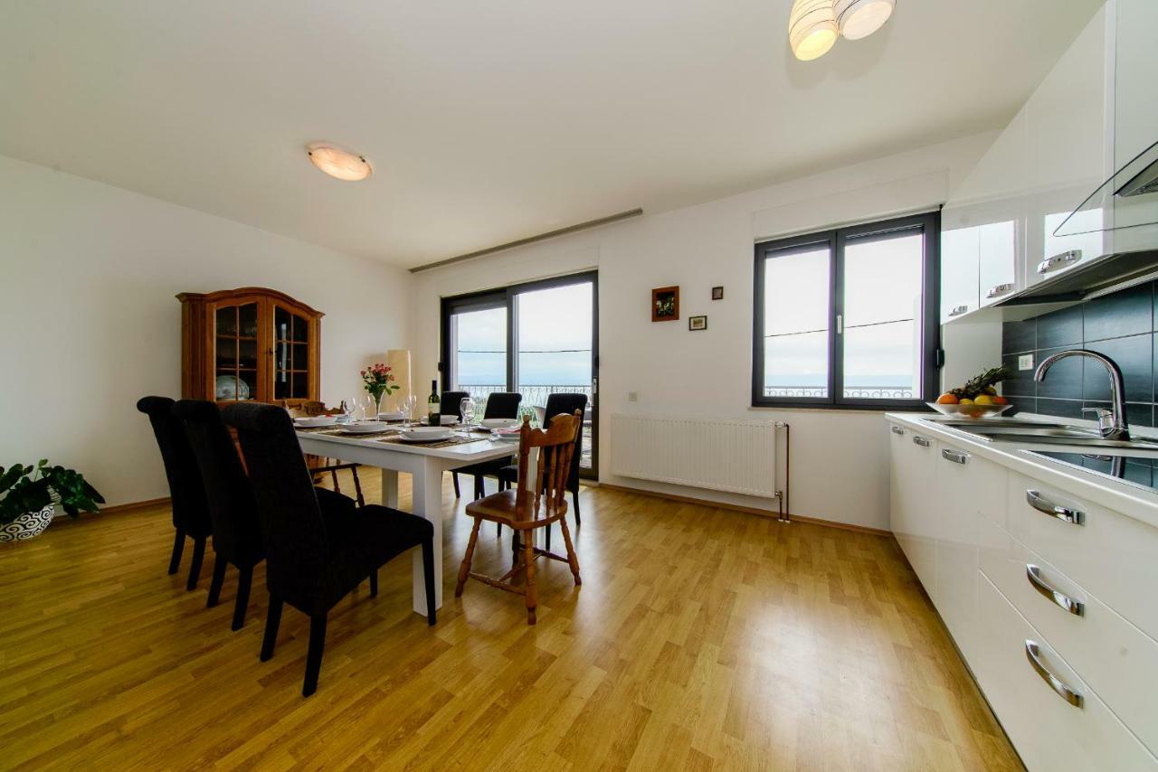 Apartments L&L Dugi Rat Dış mekan fotoğraf
